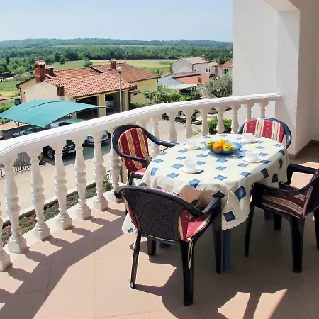 Haus Mira Apartment