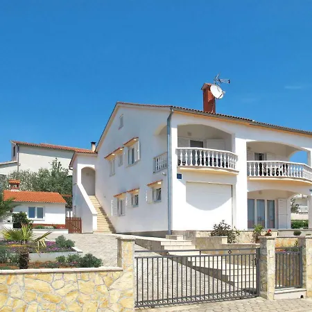 Apartment Haus Mira